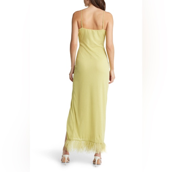 SAYLOR Gardenia Ruched Metallic Dress in Pear Yellow Size Large - Picture 3 of 9